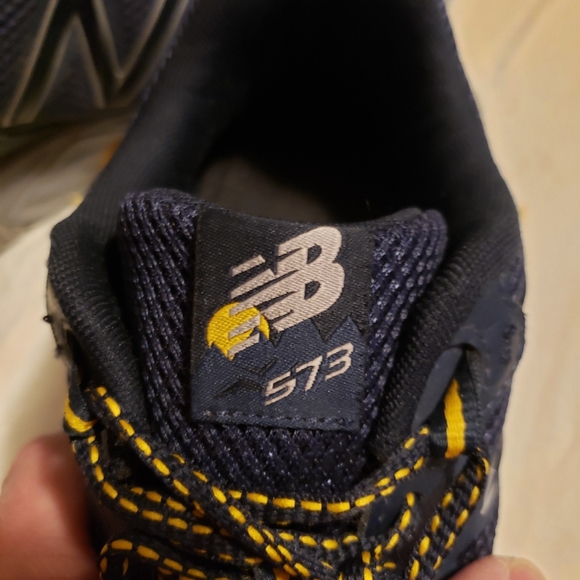 New Balance 573 V3 All Terrain Shoes Men's Size 10.5 4E - Picture 11 of 16